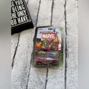 Maisto Marvel Green Goblin Toy Car - Pink